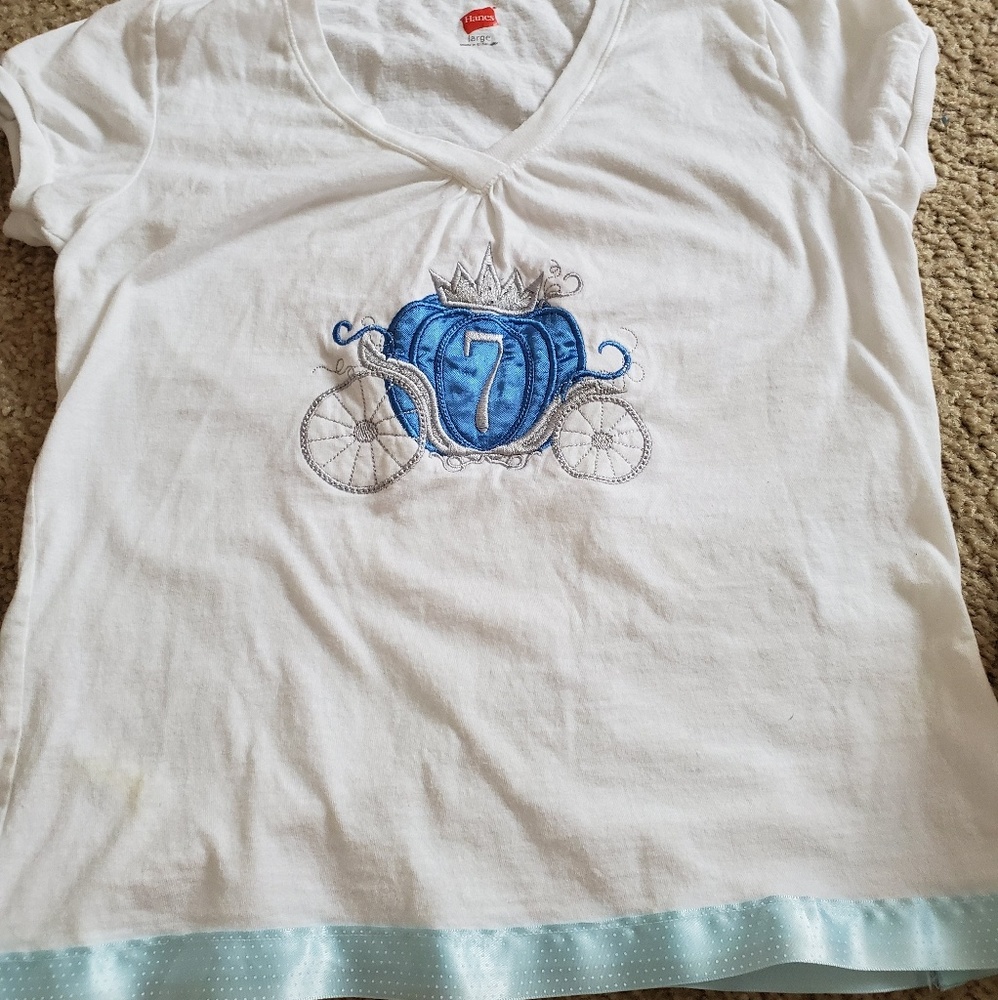 Embroidery shirt